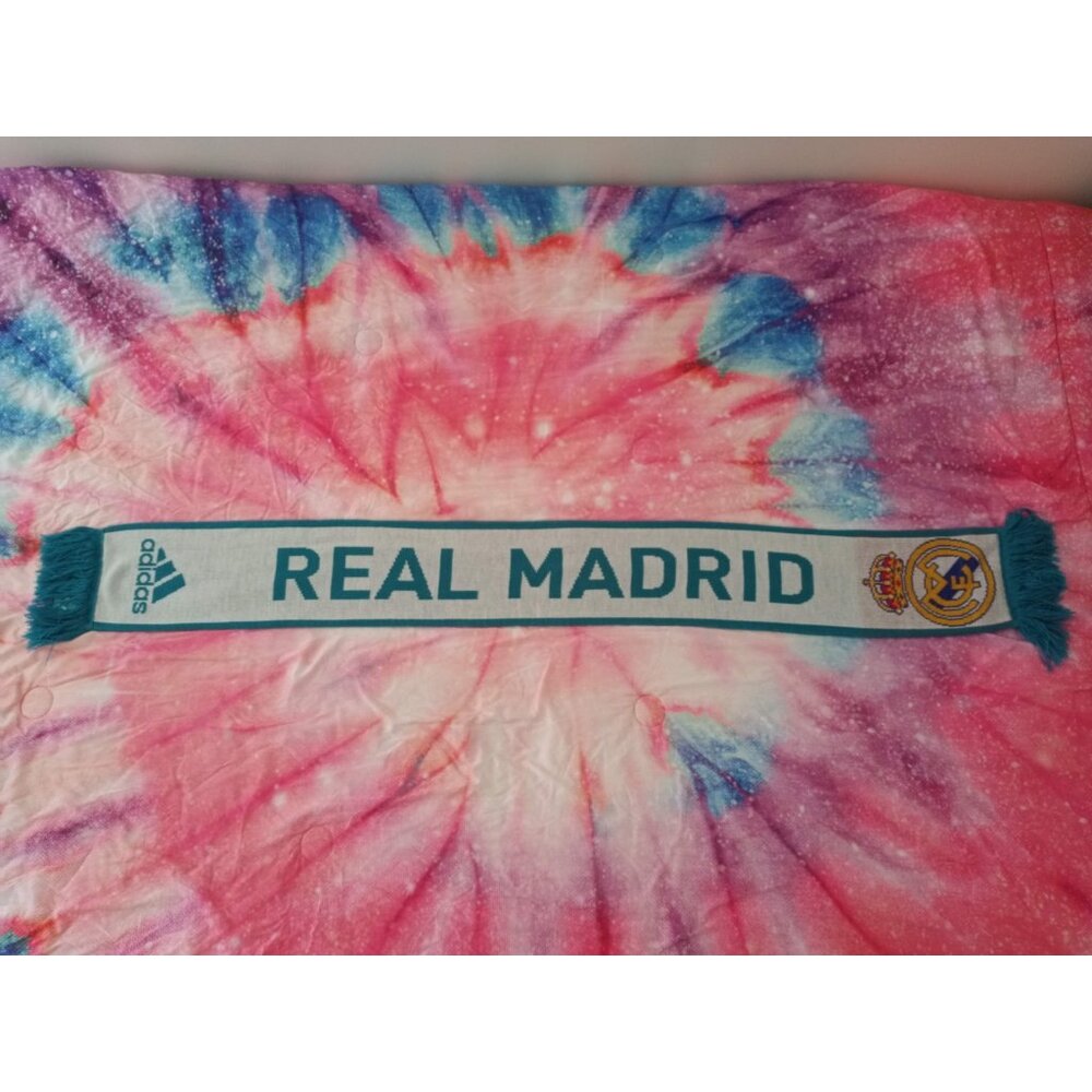 Real Madrid Adidas White Teal Soccer Scarf Bufanda Football La Liga RM Champions